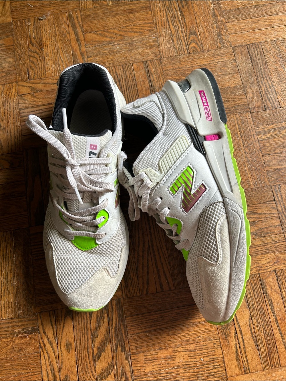 Mens New Balance 997s